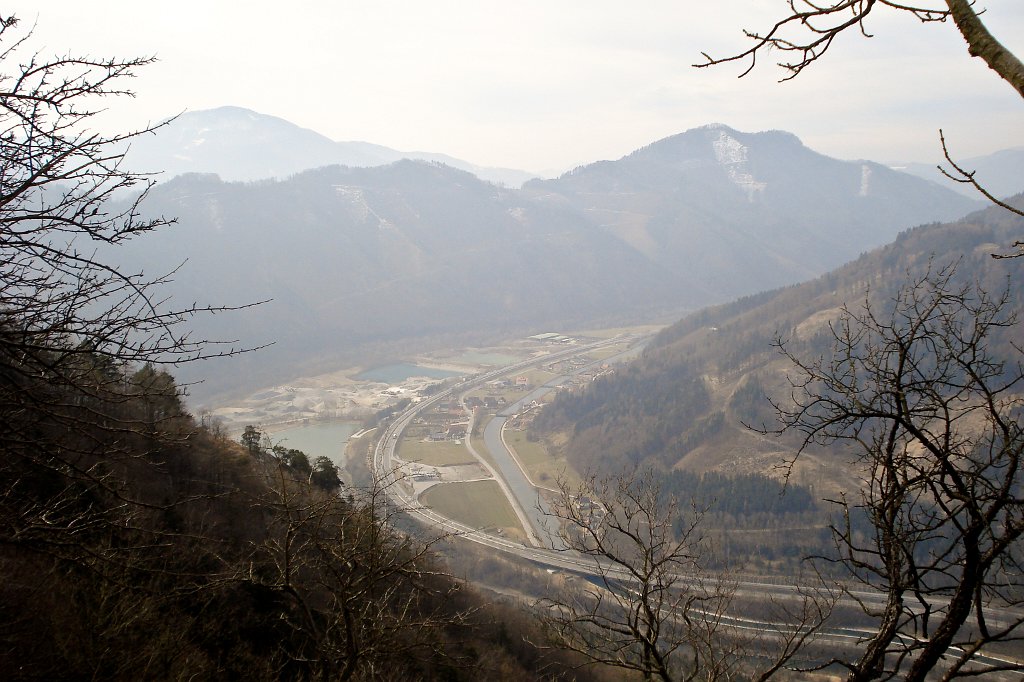 05 Murtal Blickrichtung Frohnleiten und Graz.JPG